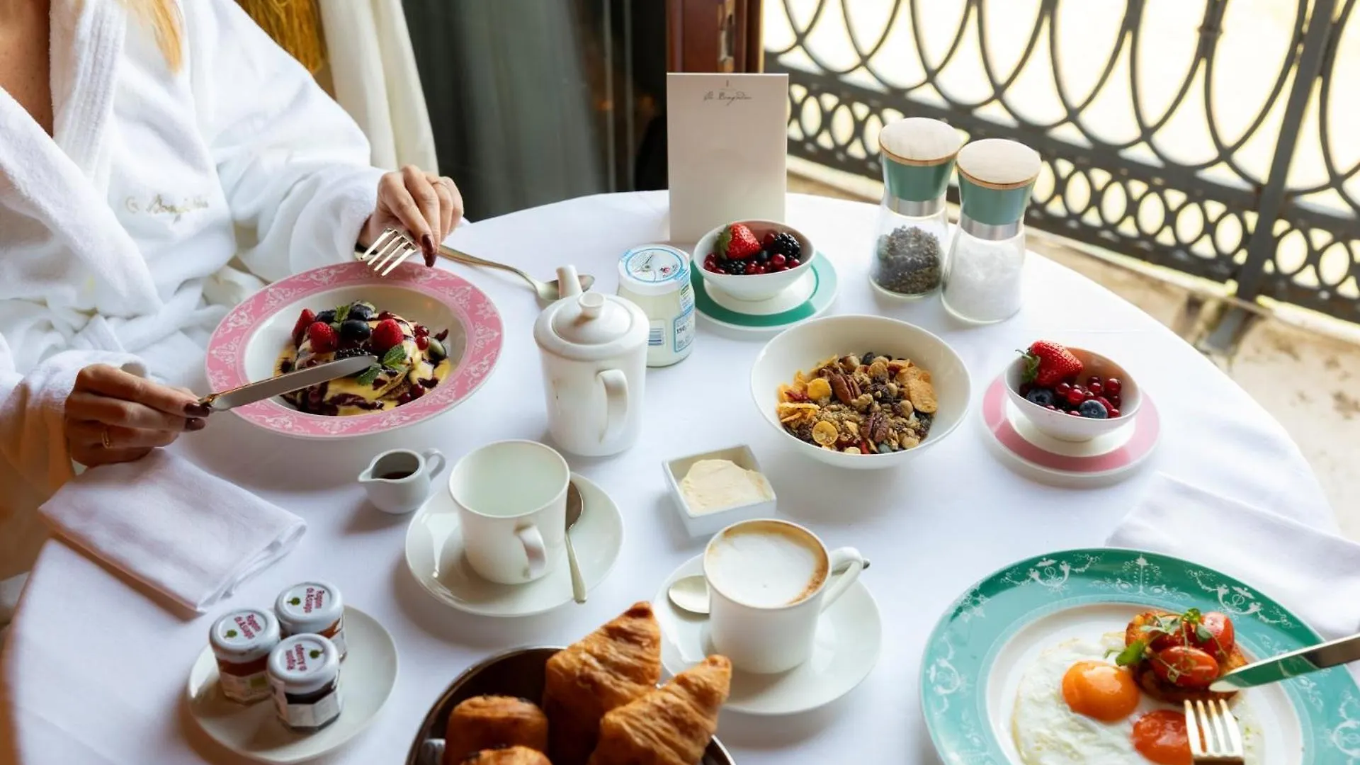 *****  Ca' Bonfadini Historic Experience Hotel Venice Italy