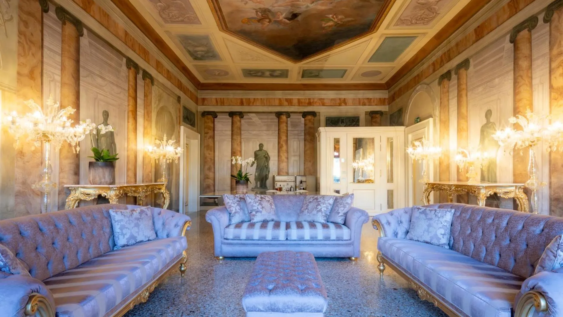 Отель Ca' Bonfadini Historic Experience Венеция 5*,  Италия